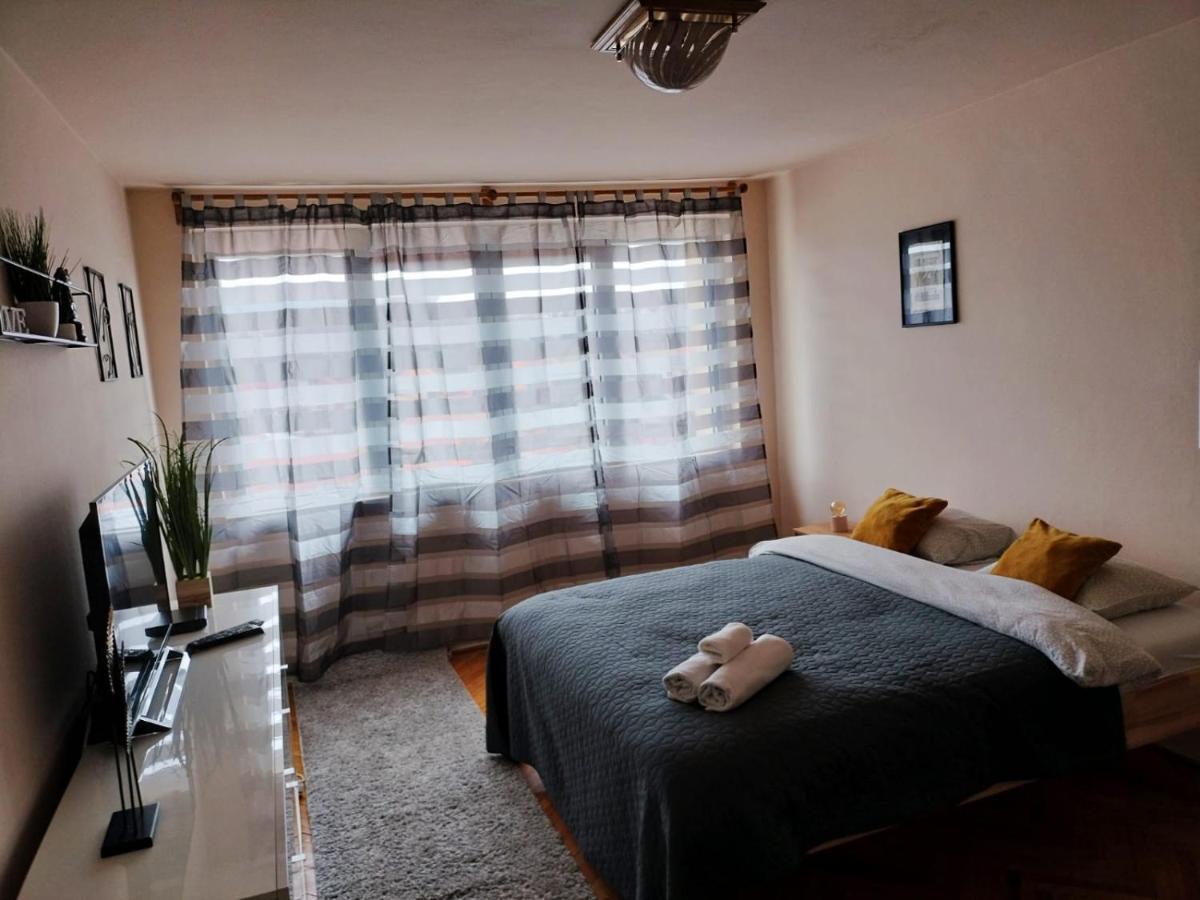 Nexus Center Apartman Csíkszereda Kültér fotó