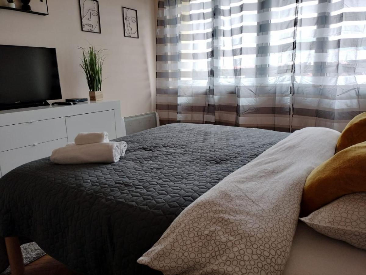 Nexus Center Apartman Csíkszereda Kültér fotó